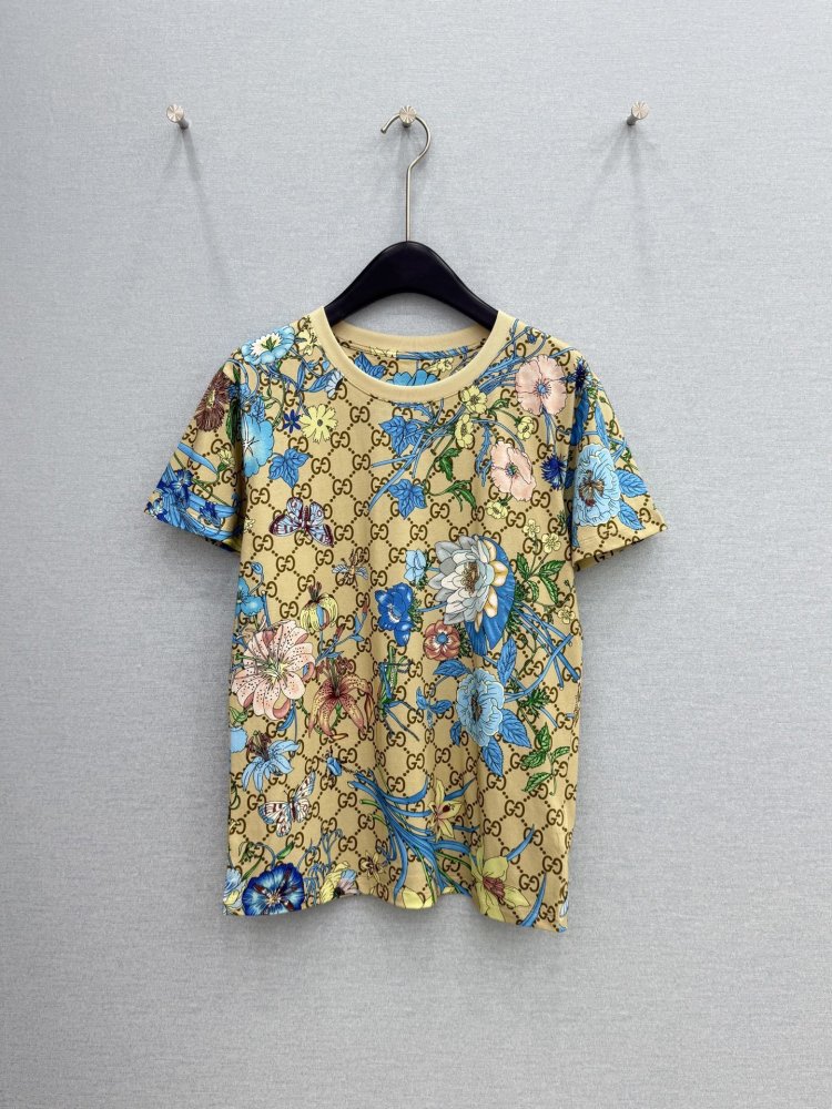 T-shirt women's