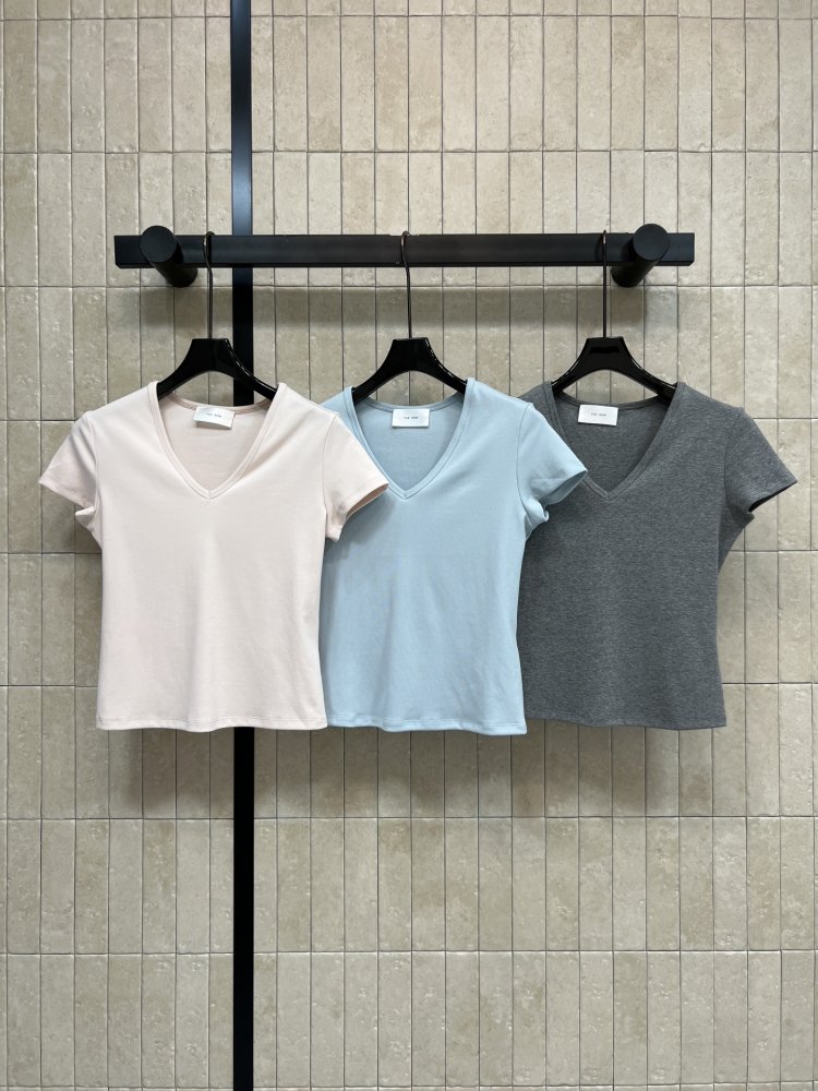T-shirt women's