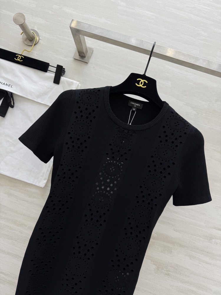 Футболка жіноча фото 2