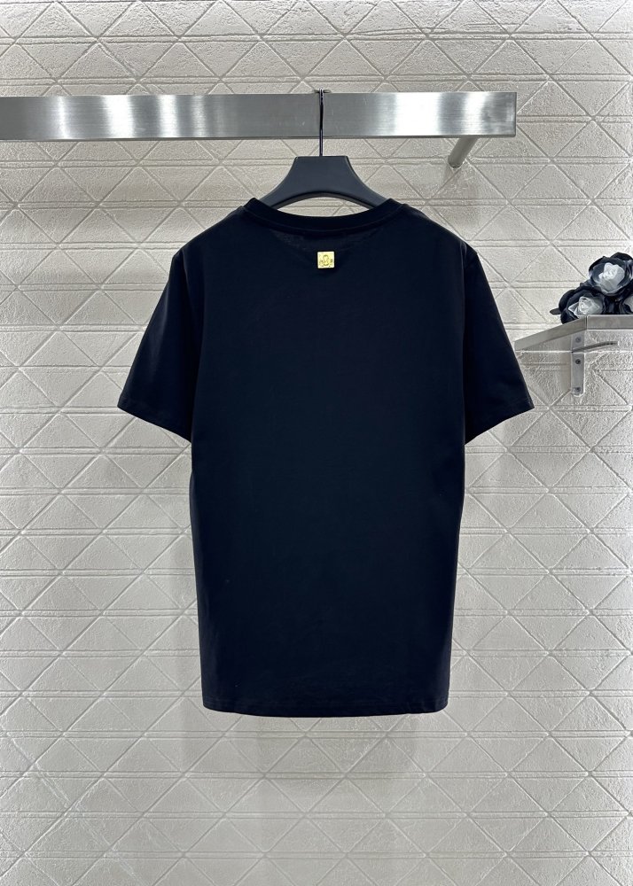 Футболка жіноча фото 2