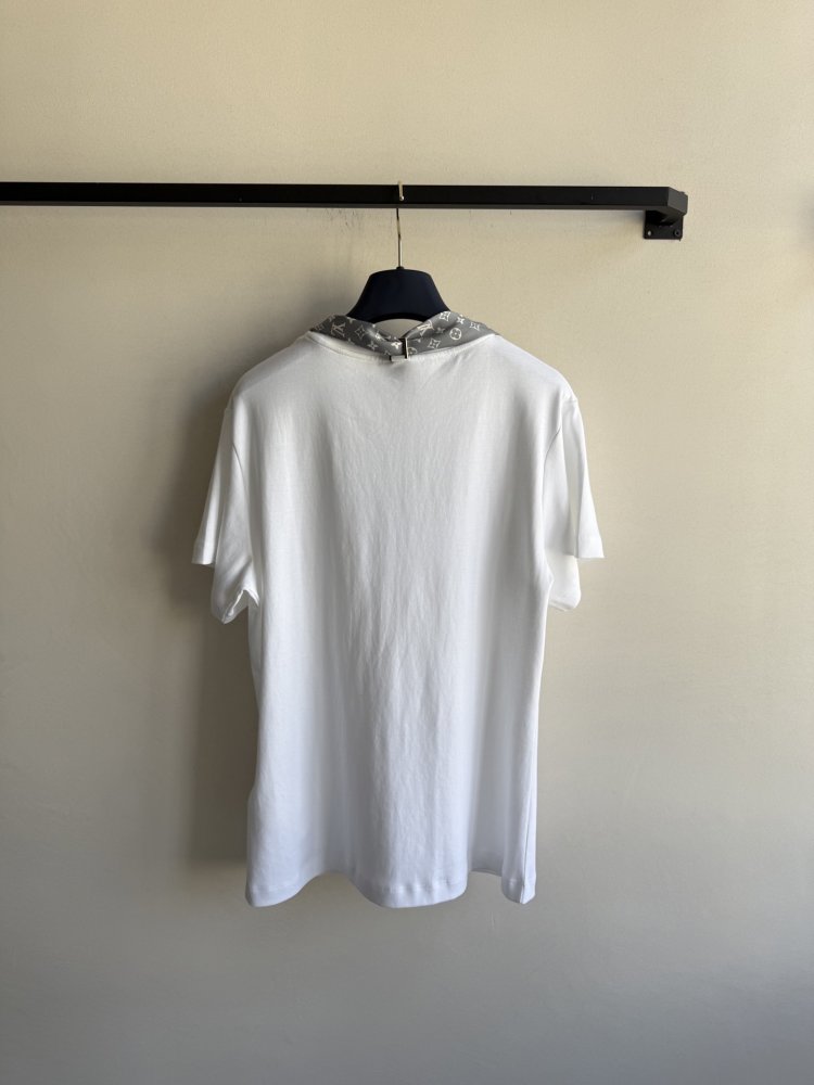 Футболка жіноча фото 2