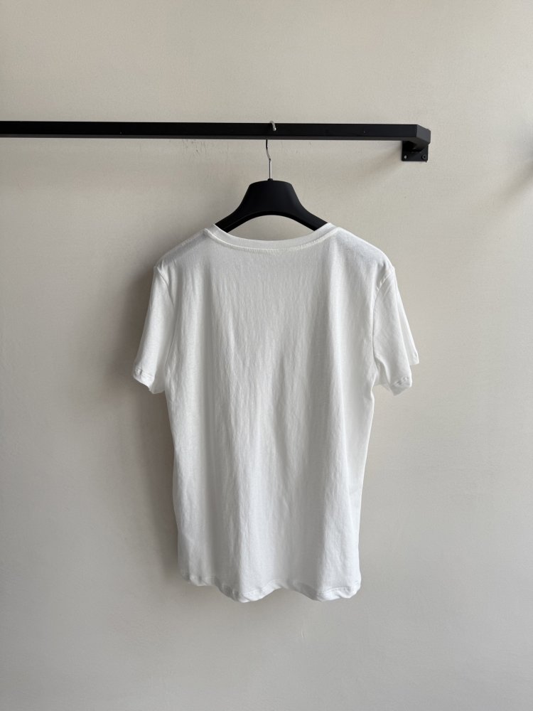 T-shirt women's фото 2