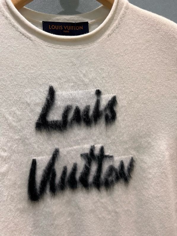 Футболка жіноча фото 2