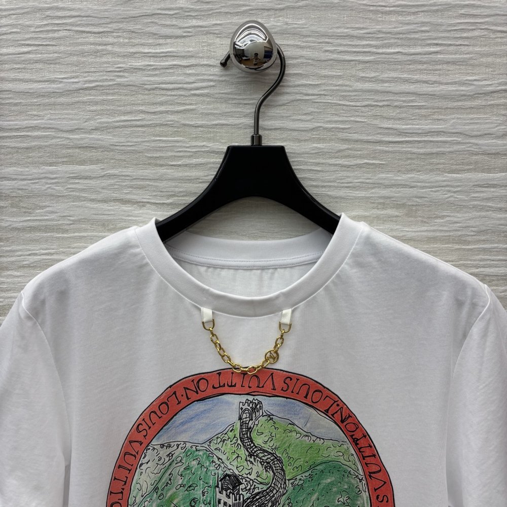 T-shirt women's фото 2