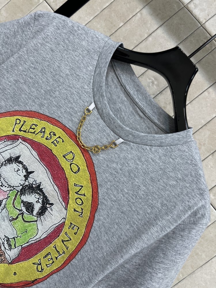 Футболка жіноча фото 2