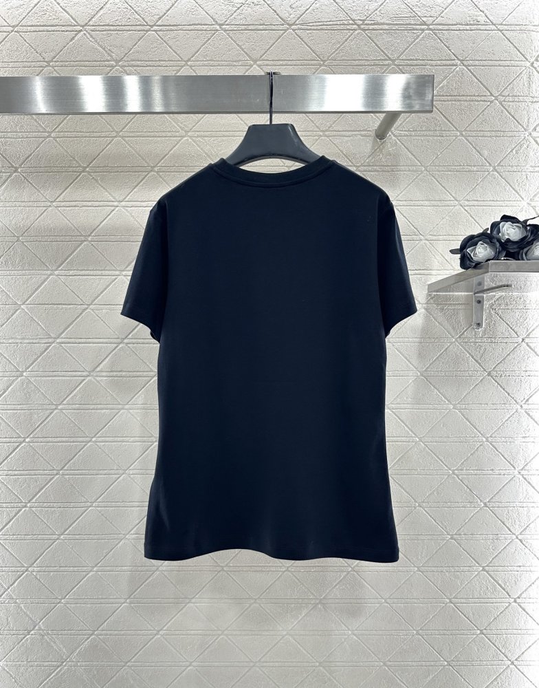 T-shirt women's фото 2