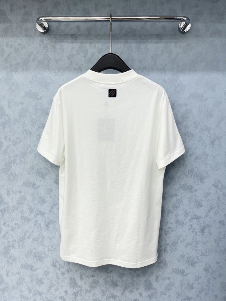 T-shirt women's фото 2