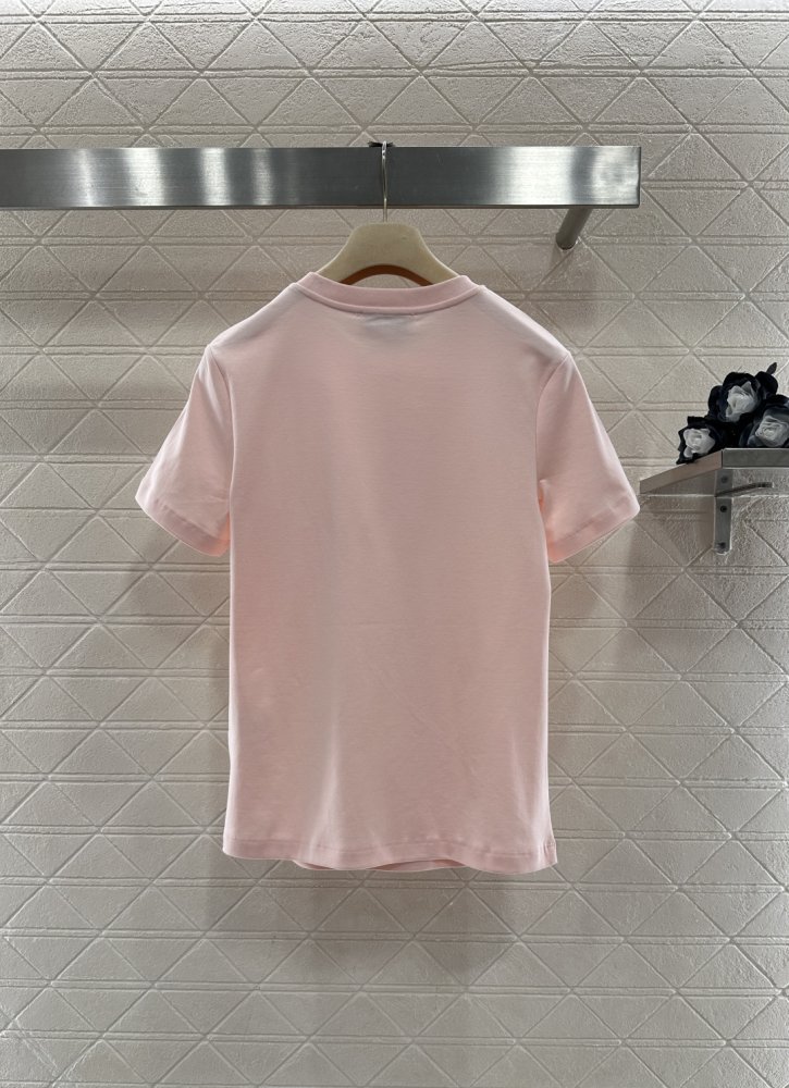 T-shirt women's фото 2