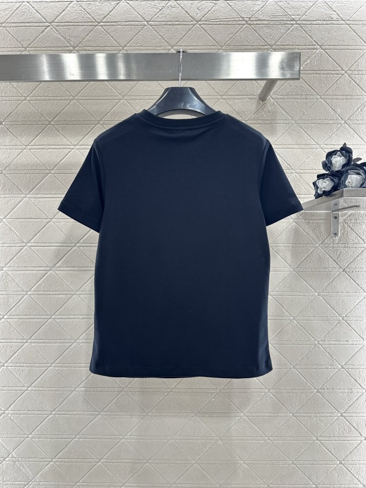 T-shirt women's фото 2