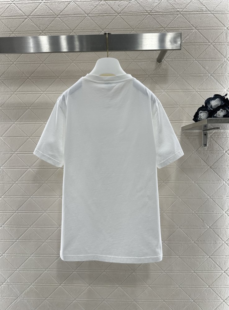 Футболка жіноча фото 2