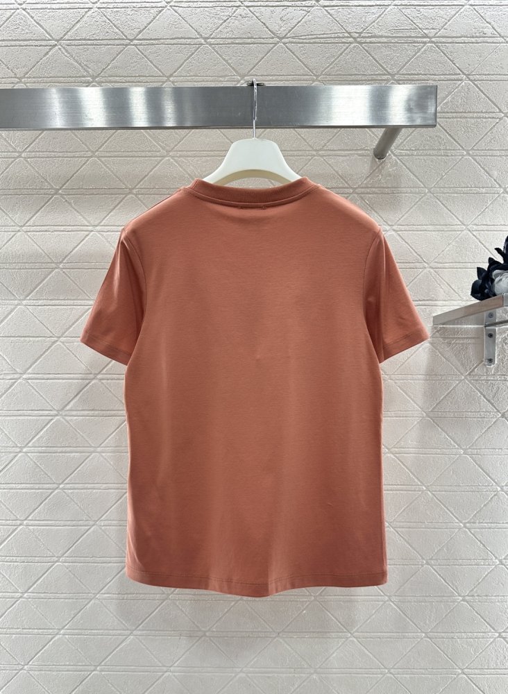 T-shirt women's фото 2