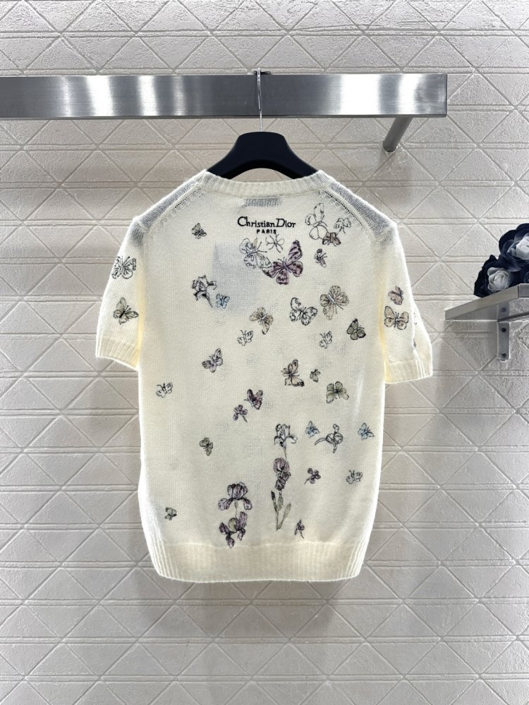 Футболка жіноча фото 2