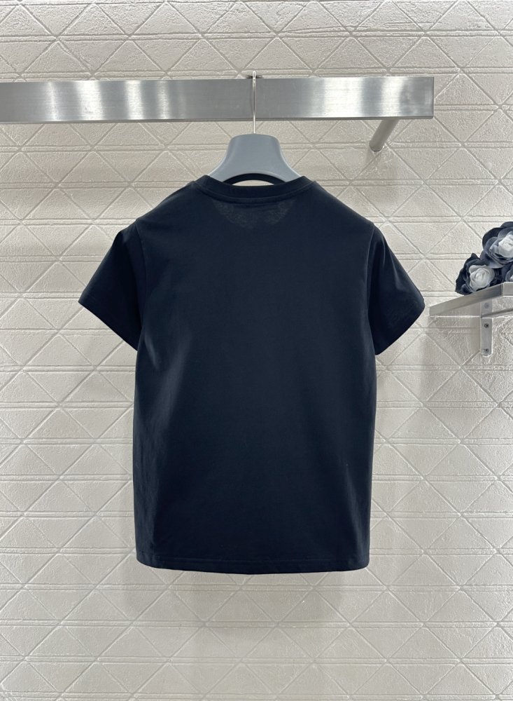 Футболка жіноча фото 2