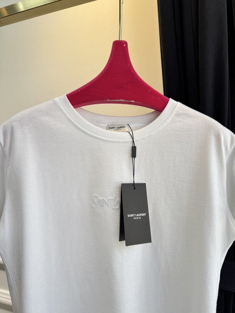 Футболка женская фото 2