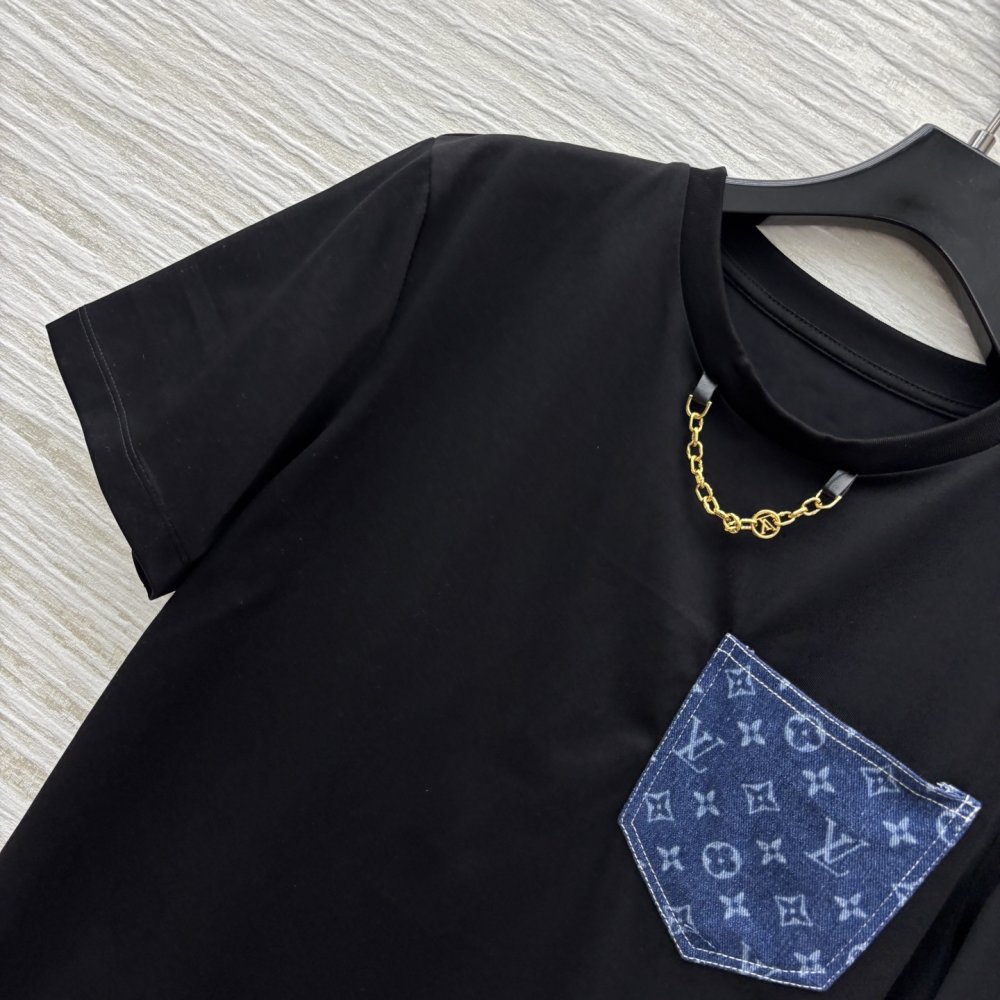 Футболка жіноча фото 3