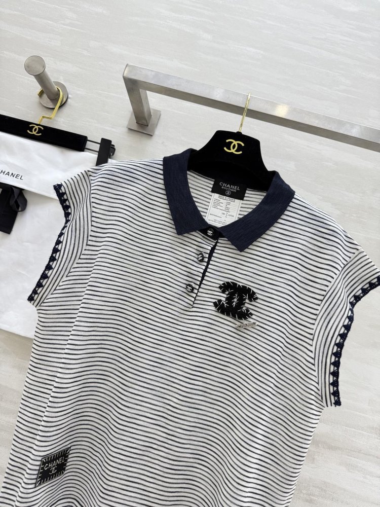 Футболка жіноча фото 3