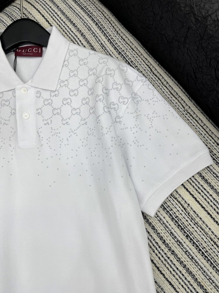 T-shirt women's фото 3