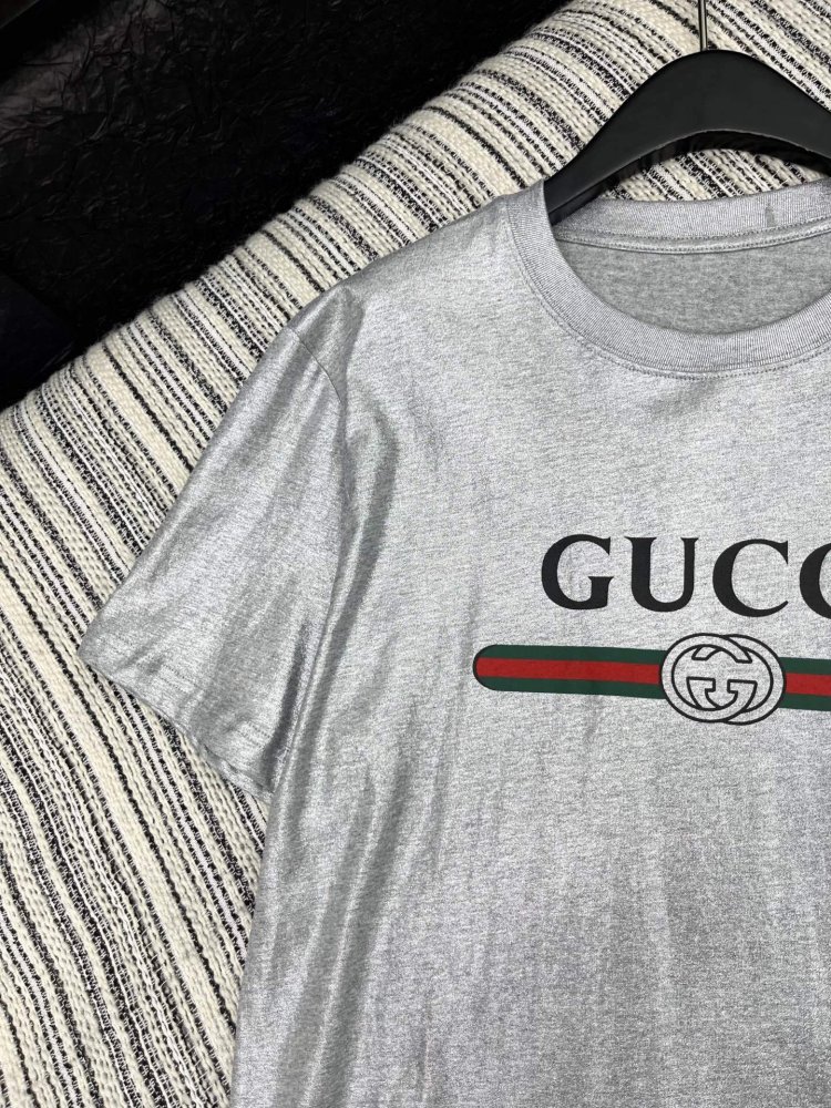 T-shirt women's фото 3