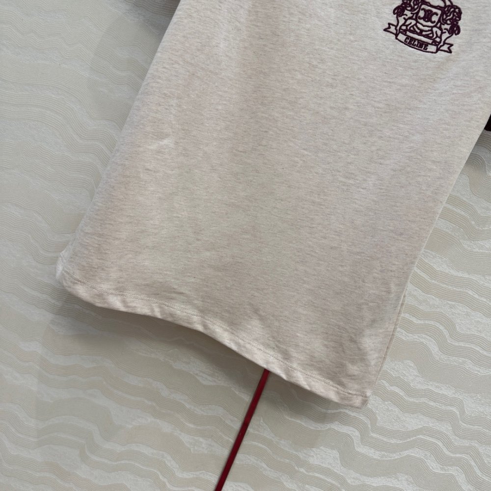 Футболка жіноча фото 3