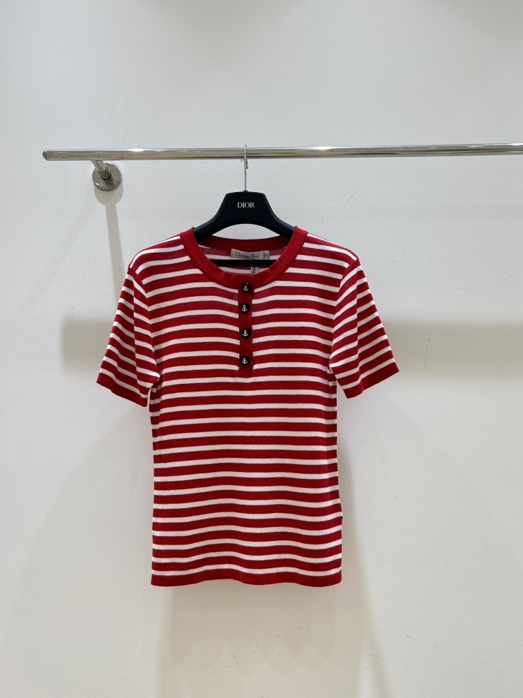 Футболка жіноча фото 3