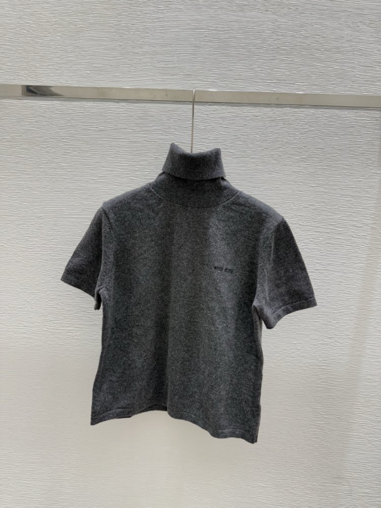 Футболка женская фото 3