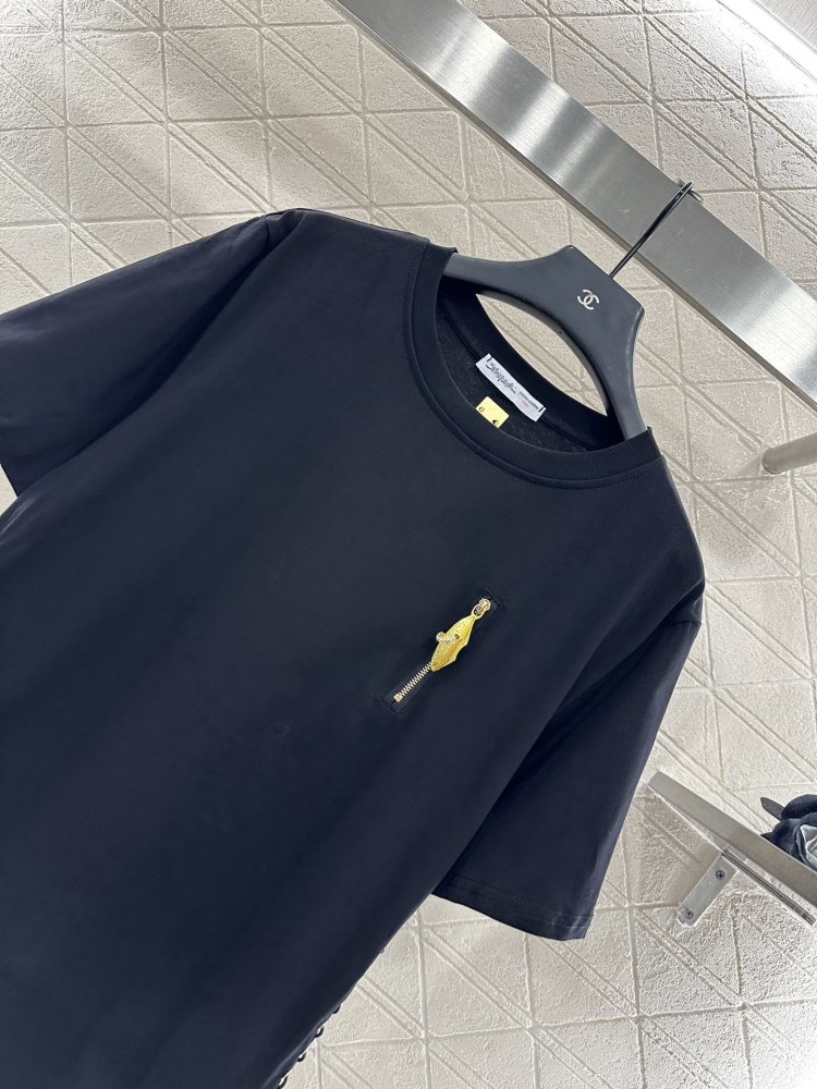 Футболка жіноча фото 3