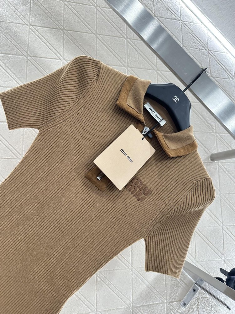 Футболка жіноча фото 3