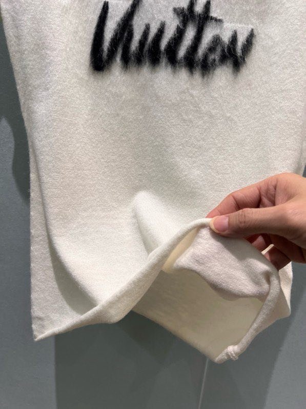 Футболка жіноча фото 3