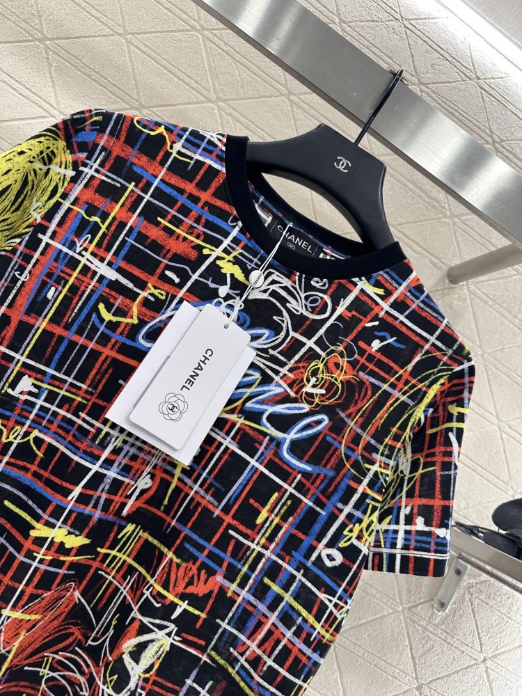 Футболка женская фото 3