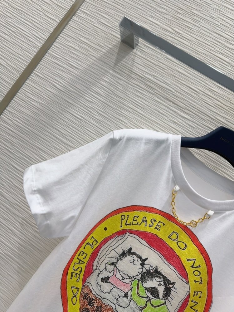 T-shirt women's фото 3