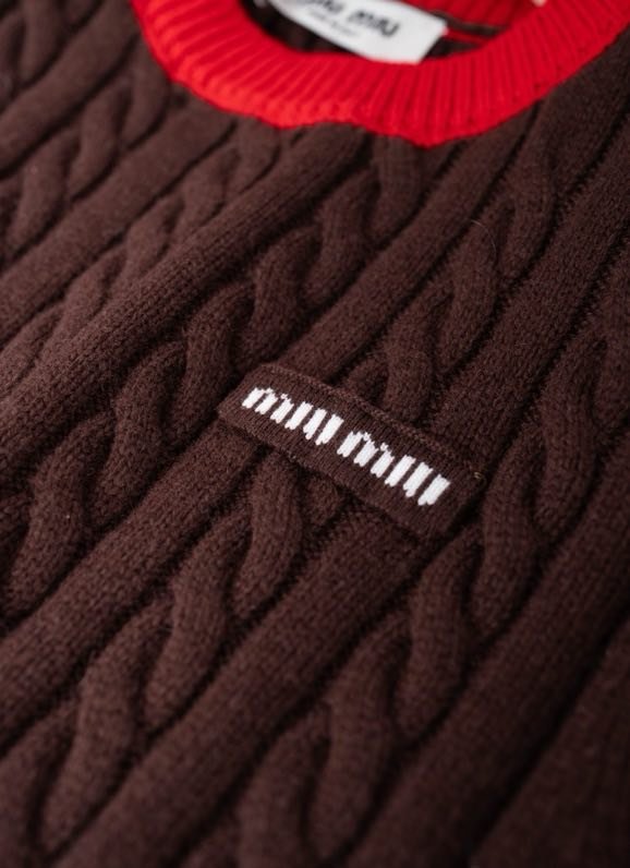 T-shirt women's фото 3