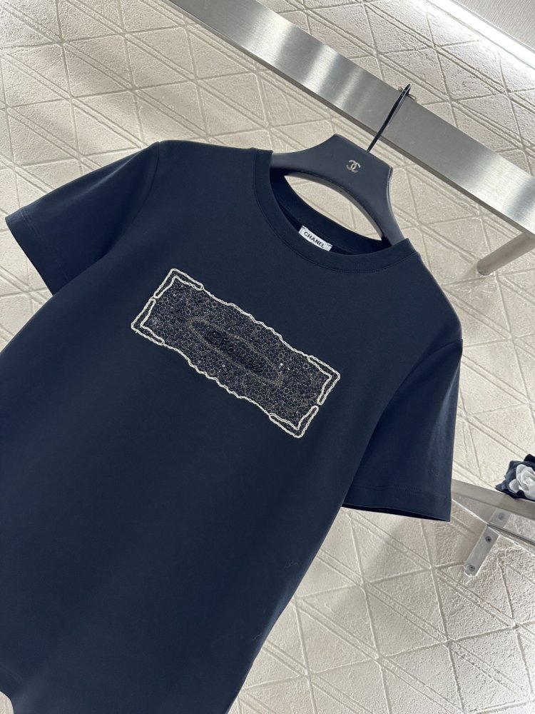 Футболка женская фото 3