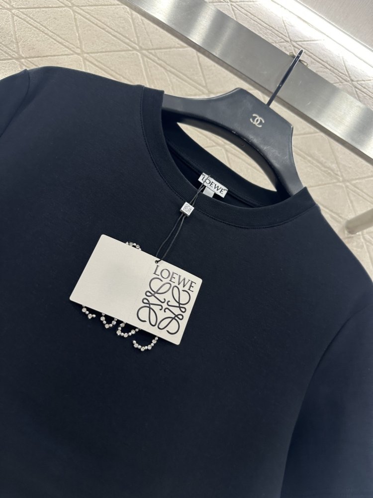 T-shirt women's фото 3