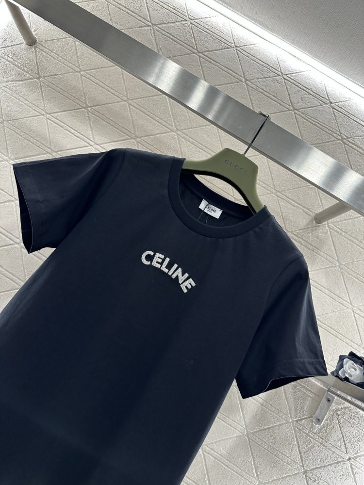 T-shirt women's фото 3