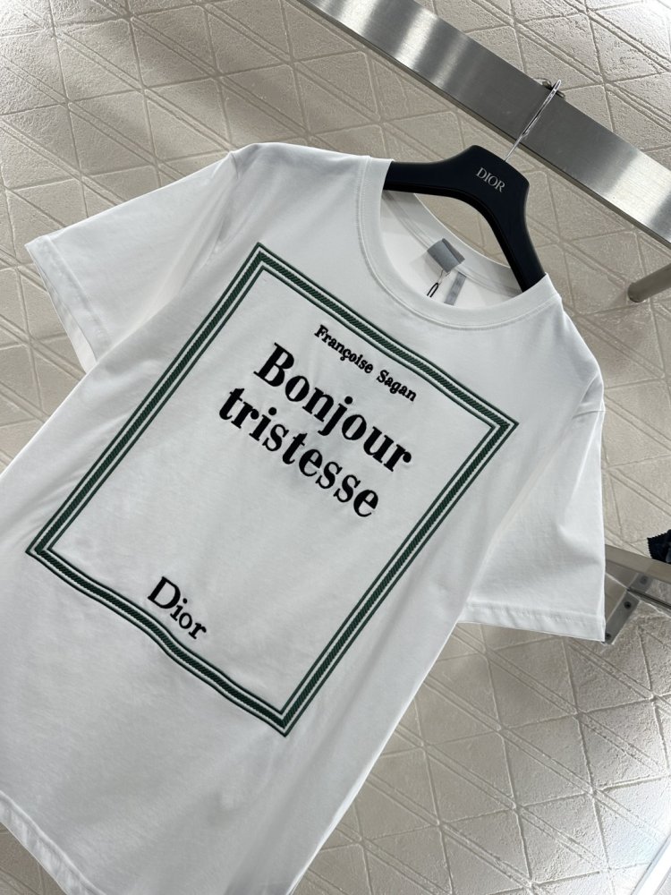 Футболка жіноча фото 3