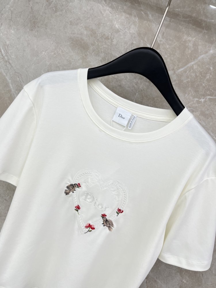 Футболка женская фото 3