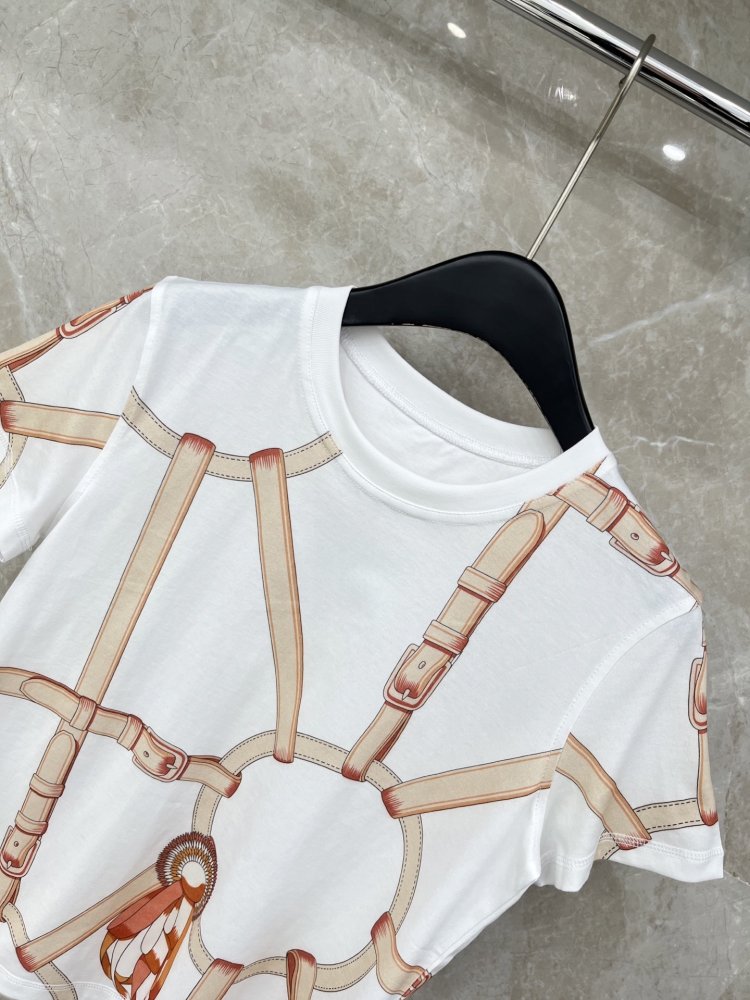 Футболка жіноча фото 3