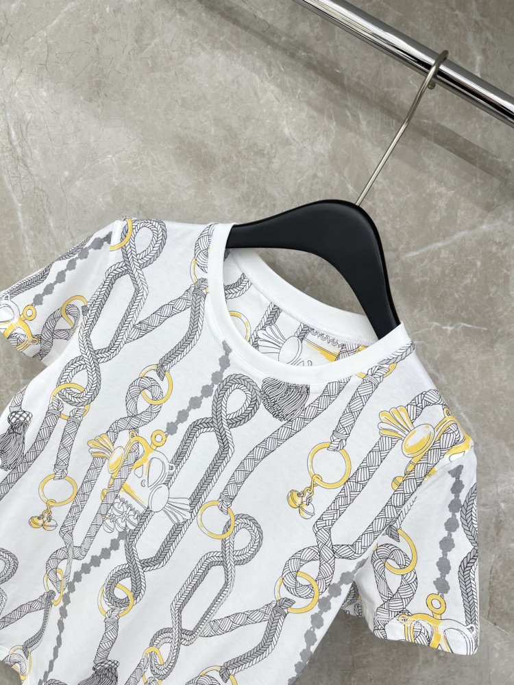 Футболка жіноча фото 3