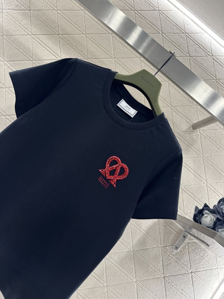 Футболка женская фото 3