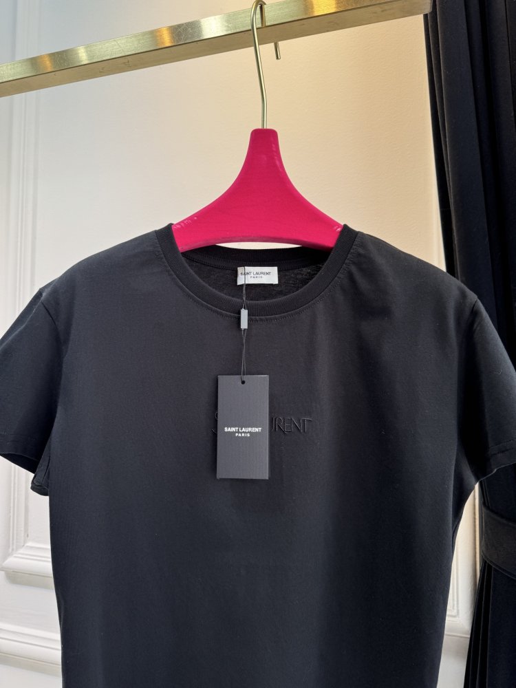 Футболка женская фото 3