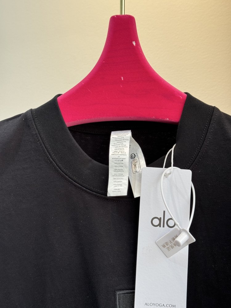 Футболка женская фото 3