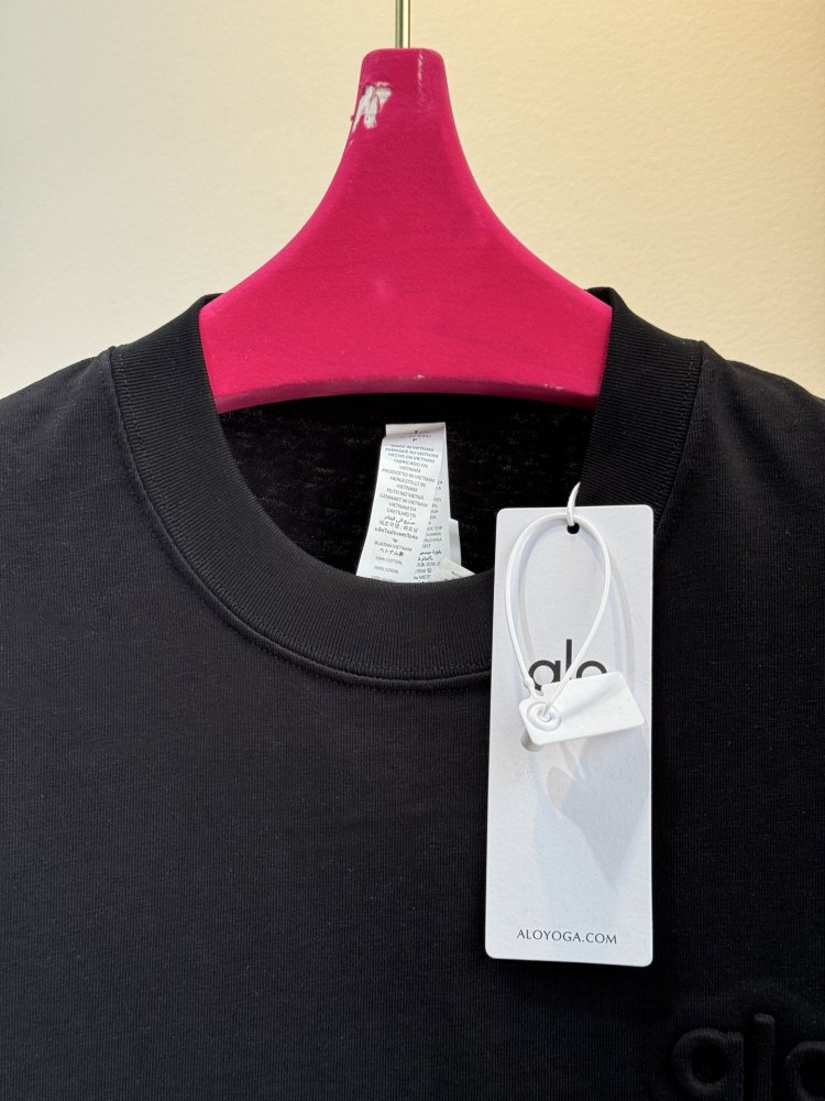 Футболка женская фото 3