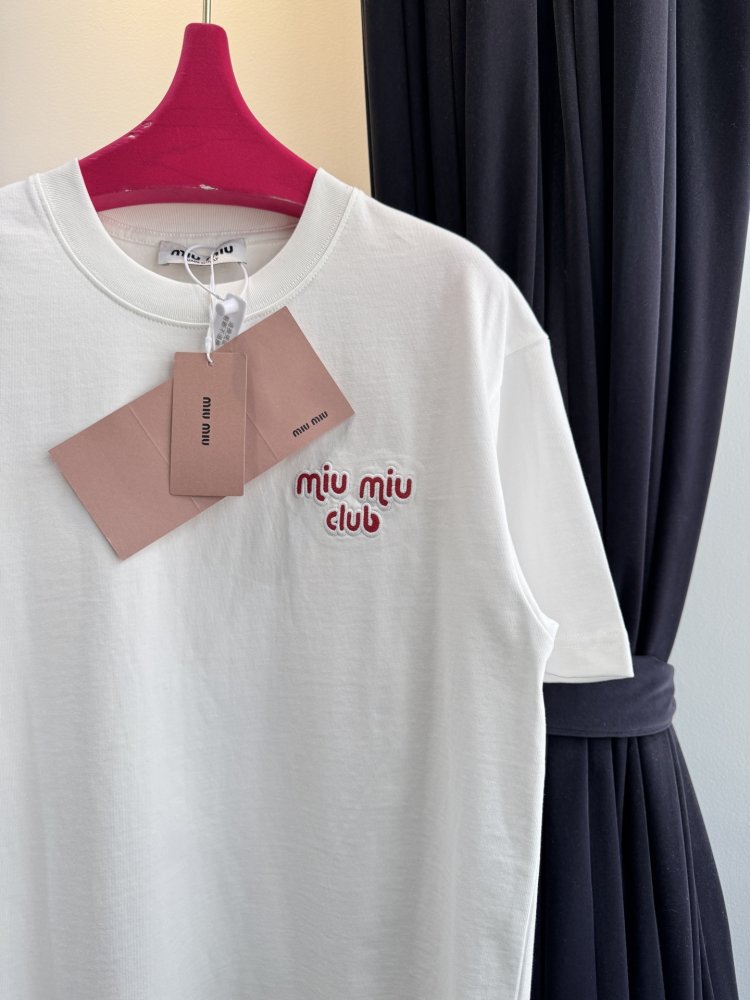 Футболка женская фото 3