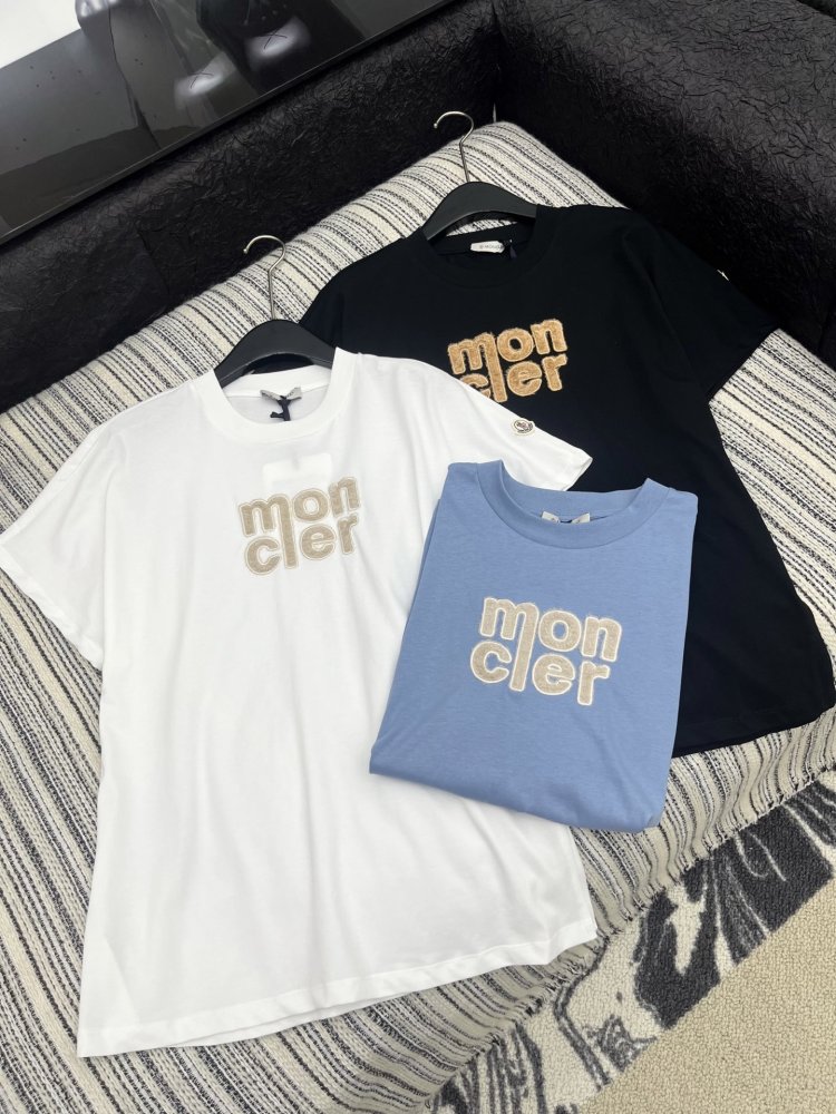 T-shirt women's фото 4