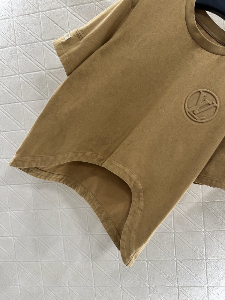 Футболка жіноча фото 4