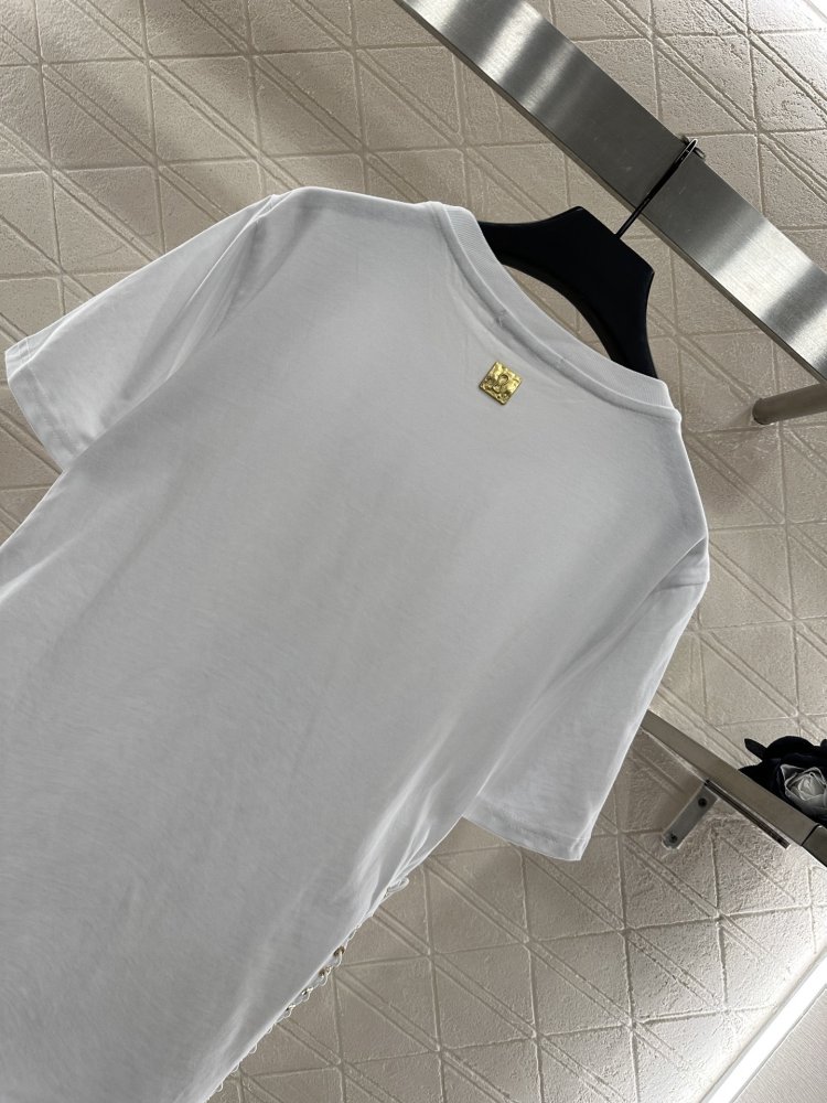 Футболка жіноча фото 4