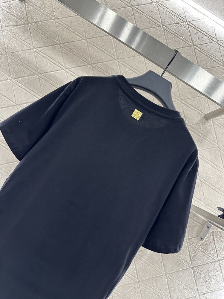 Футболка жіноча фото 4