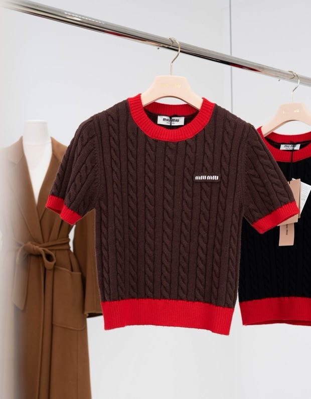 T-shirt women's фото 4