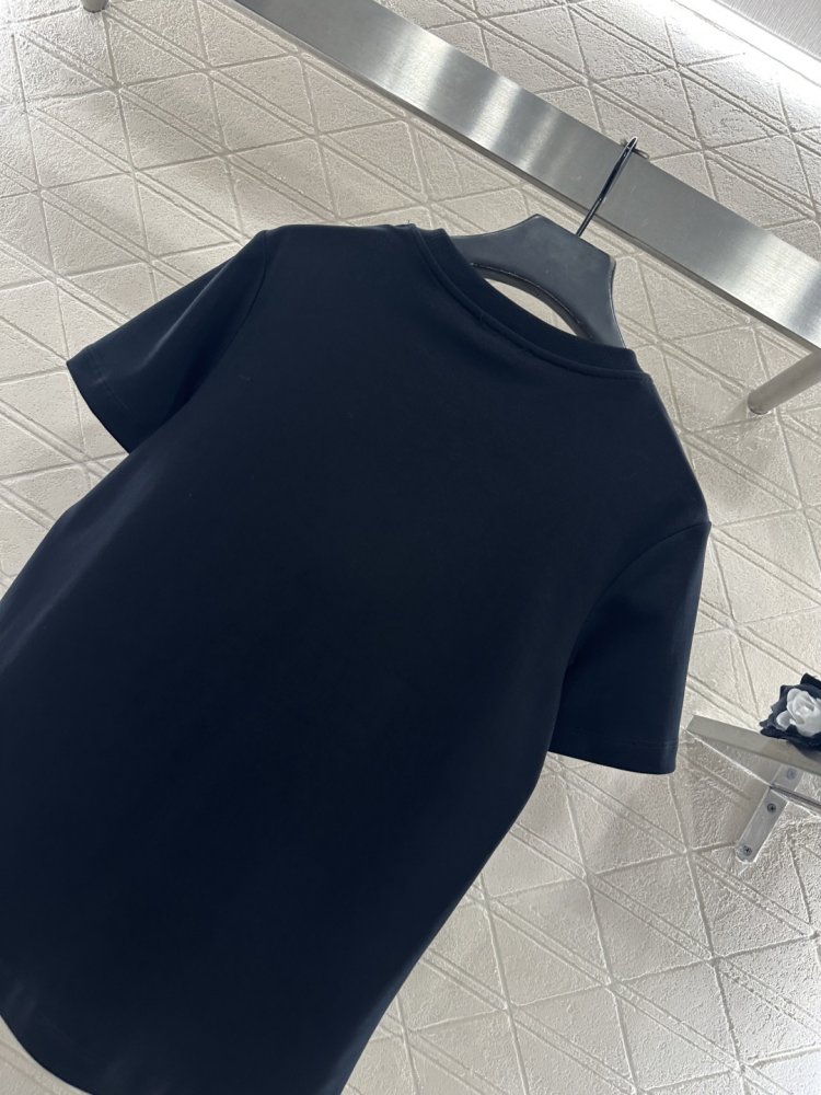 T-shirt women's фото 4