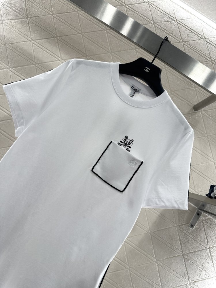 T-shirt women's фото 4